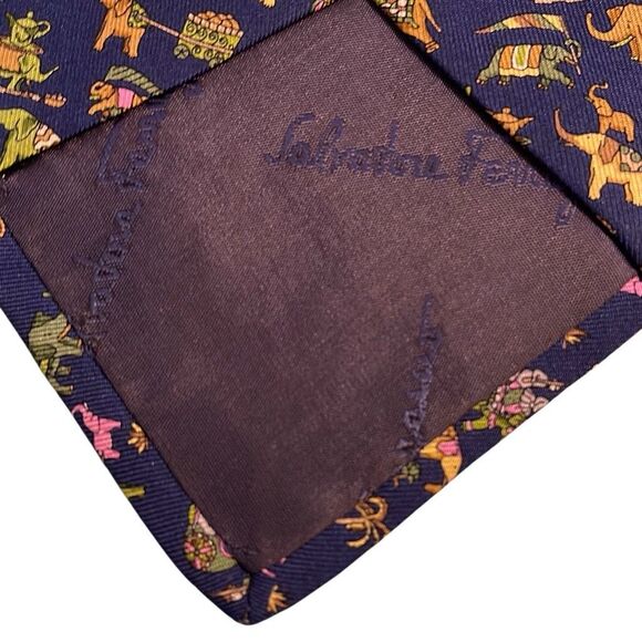 Salvatore Ferragamo Blue Elephant Silk Tie - Picture 4 of 7